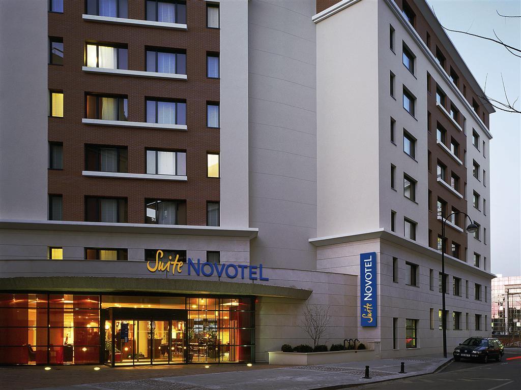 B&B Hotel Rueil-Malmaison Gare Exteriér fotografie