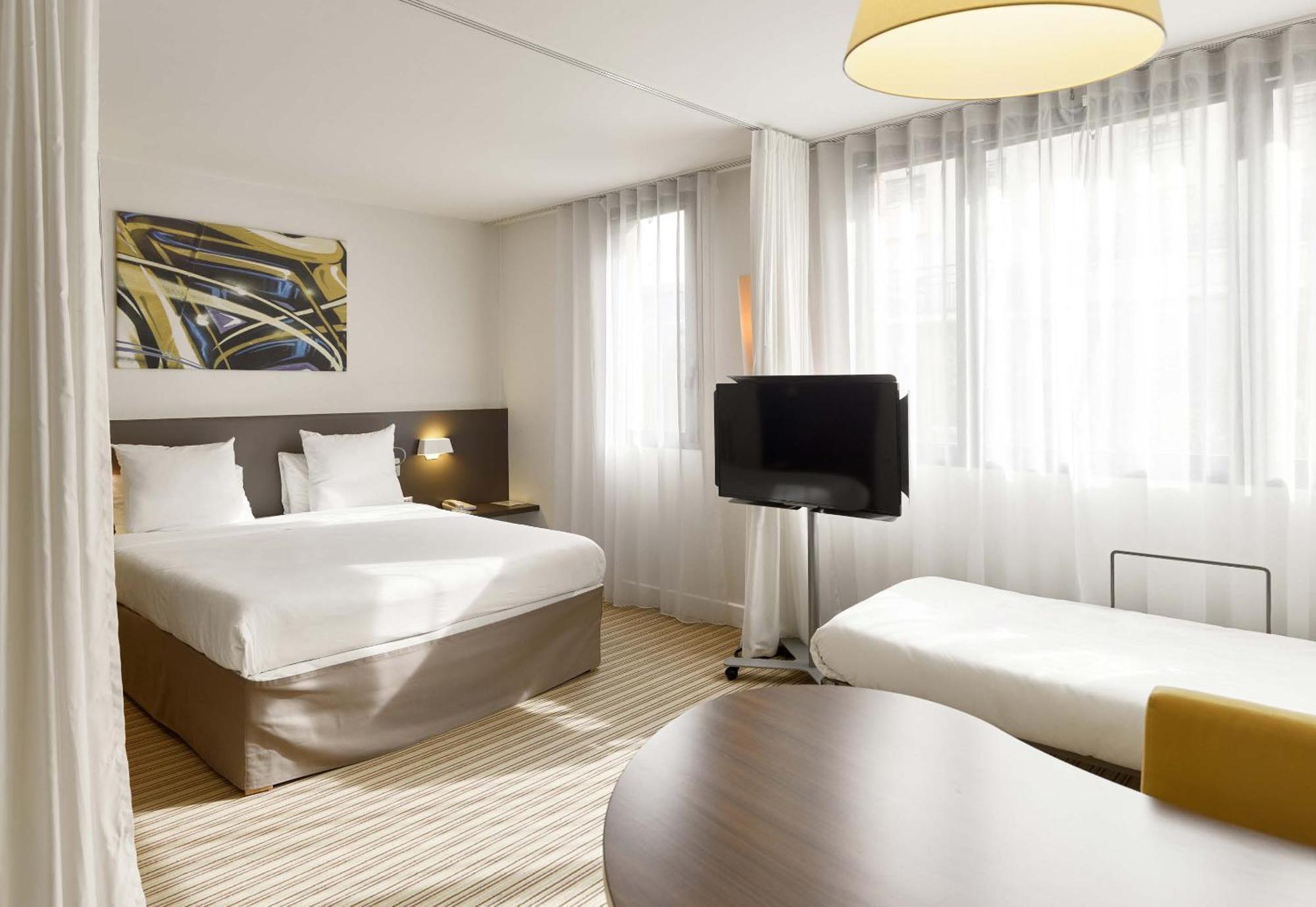 B&B Hotel Rueil-Malmaison Gare Exteriér fotografie