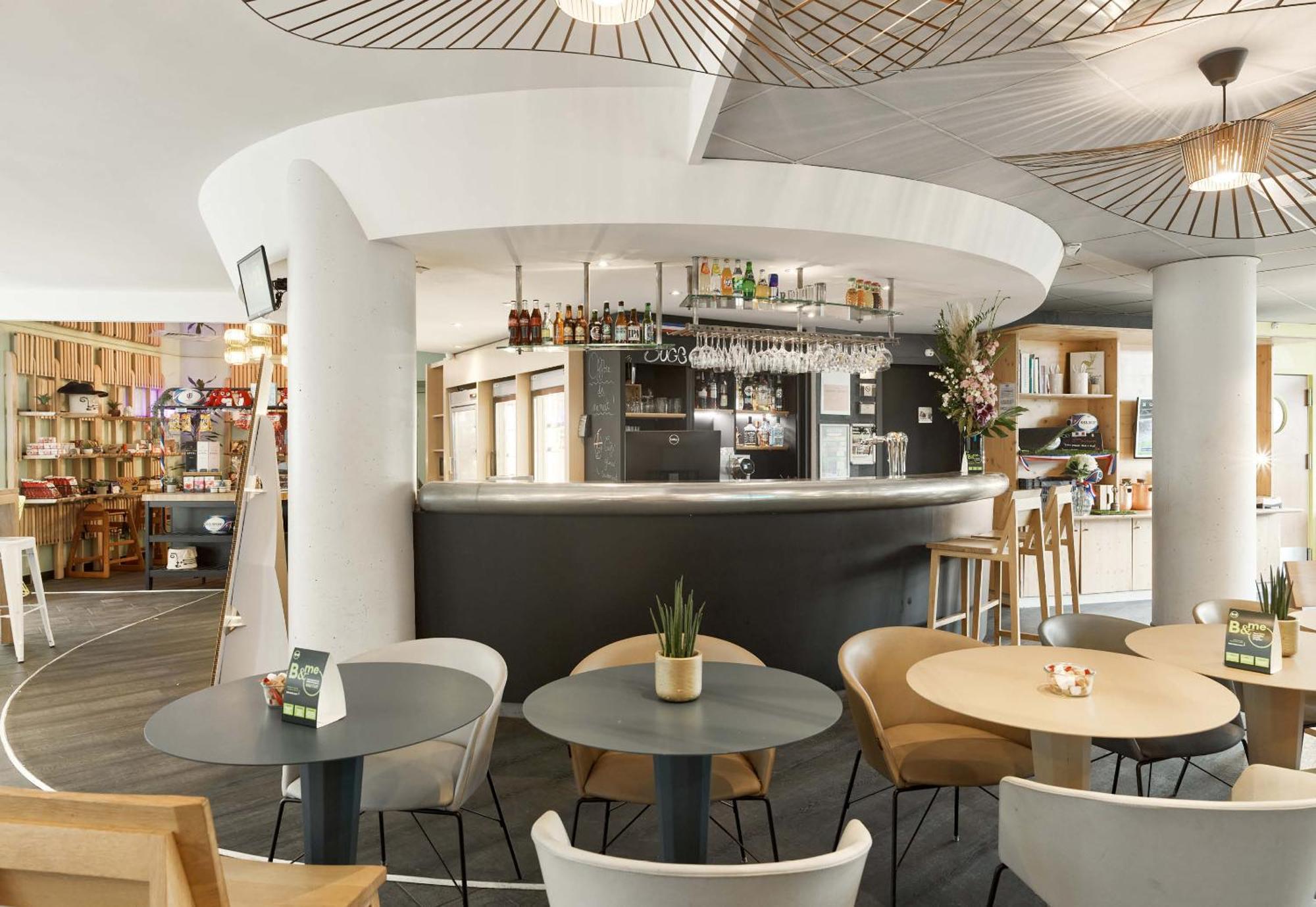 B&B Hotel Rueil-Malmaison Gare Exteriér fotografie