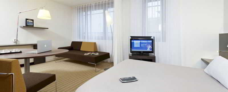 B&B Hotel Rueil-Malmaison Gare Exteriér fotografie