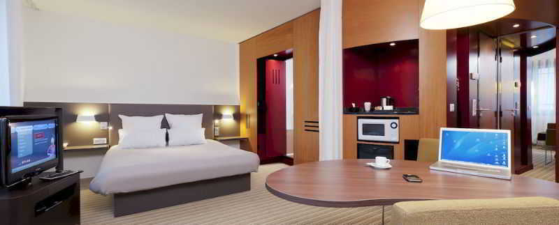 B&B Hotel Rueil-Malmaison Gare Exteriér fotografie