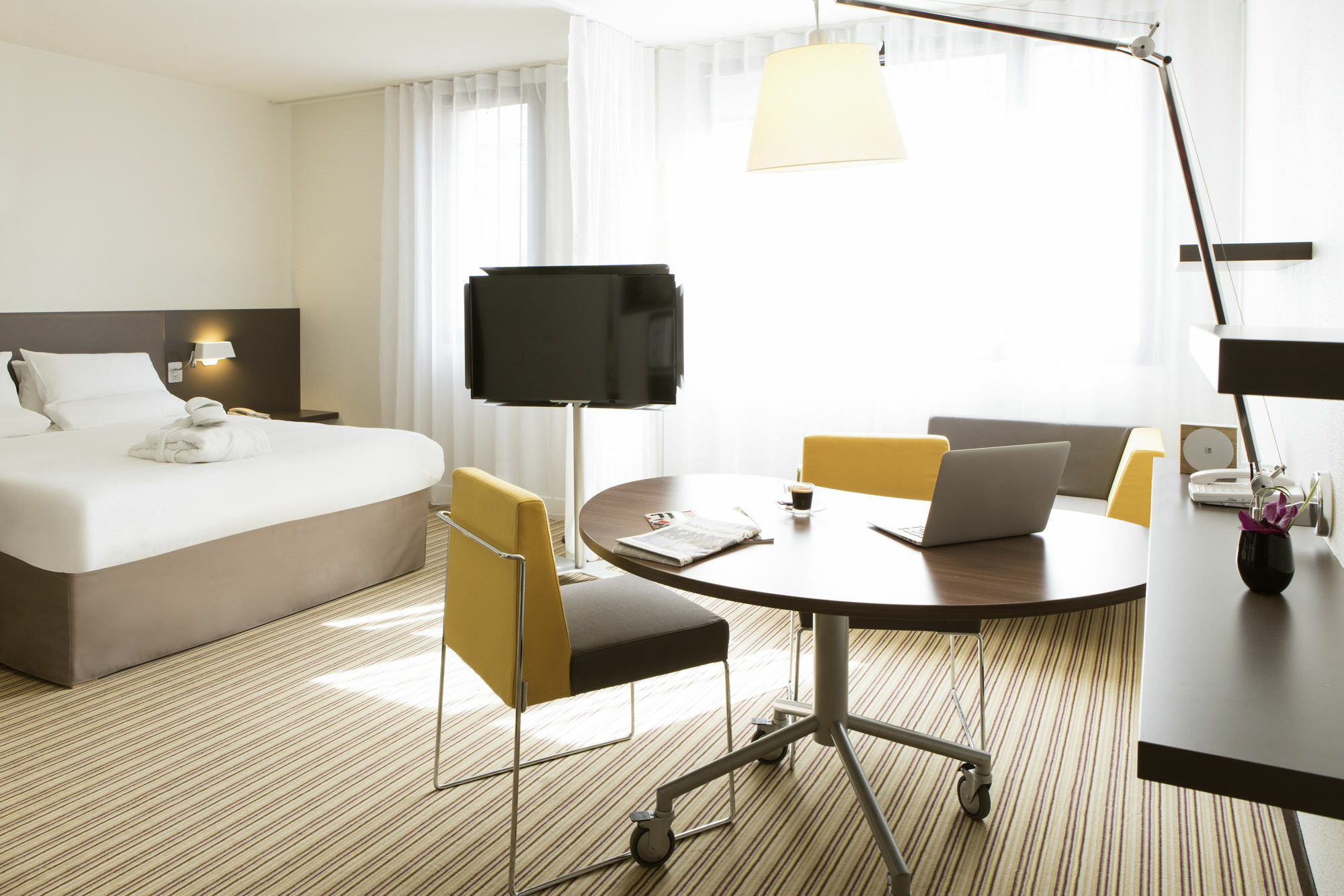 B&B Hotel Rueil-Malmaison Gare Exteriér fotografie
